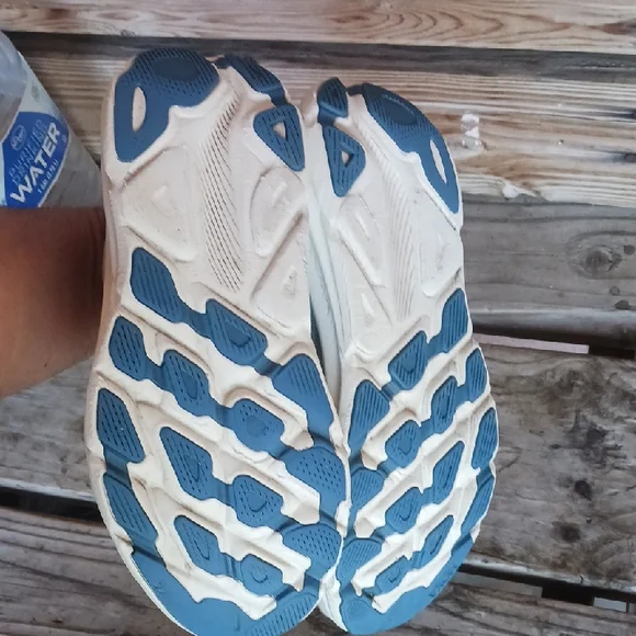 Hoka Clifton 9 White and Blue Sneakers with Gold Logo - Picture 12 of 14